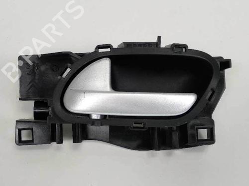 Used Front left interior door handle Front left interior door handle CITROËN BERLINGO MULTISPACE (B9) 1.6 HDi 90 (90 hp) 7038996 7038996