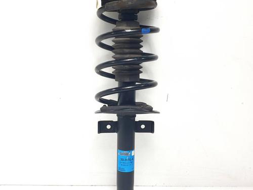 Used Right front shock absorber Right front shock absorber RENAULT SCÉNIC II (JM0/1_) 1.9 dCi (JM0G, JM12, JM1G, JM2C) (120 hp) 39666742 39666742