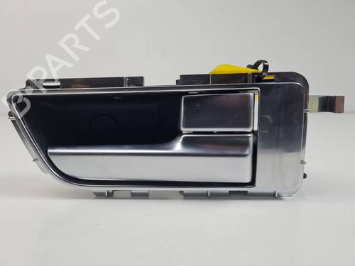 Used Rear right interior door handle Rear right interior door handle LAND ROVER DISCOVERY IV (L319) 3.0 SDV6 4x4 (256 hp) 30292322 30292322