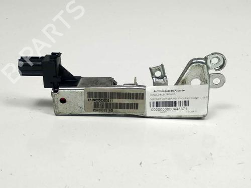 Used Electronic module Electronic module CHRYSLER VOYAGER IV (RG, RS) 3.3 (174 hp) 8252382 8252382