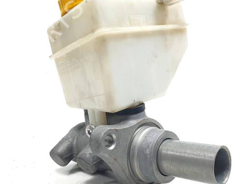 brake-master-cylinder-jaguar-xf-i-x250-2008-2009-2010-2011-2012-2013-2014-2015-30292354 main image