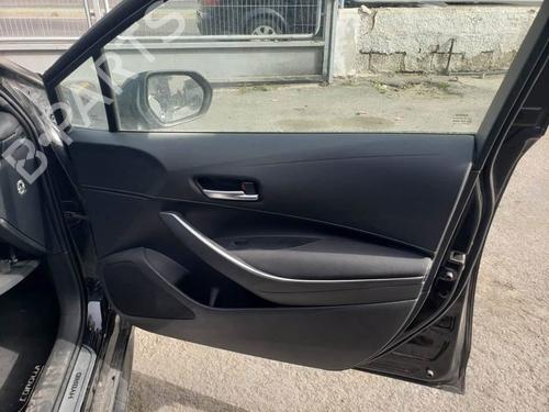 Electronic module TOYOTA COROLLA Hatchback (_E21_, _EA1_, _EH1_) 1.8 Hybrid (ZWE211) | BP25403812M83  - Image 8