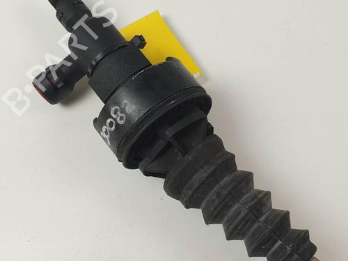 Used Clutch slave cylinder Clutch slave cylinder FORD TRANSIT Van (FA_ _) 2.4 DI RWD (FAA_, FAB_, FAC_, FAD_) (120 hp) 24915305 24915305