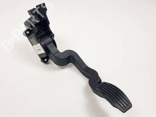 Pedal FIAT STILO Multi Wagon (192_) 1.9 D Multijet (120 hp) 30763078