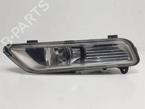 Used Left front fog light Left front fog light VW PASSAT B7 Variant (365) 2.0 TDI (140 hp) 10744084 10744084