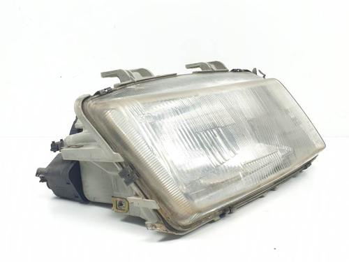 Right headlight SAAB 9-3 (YS3D) 2.2 TiD | BP28061837C29 