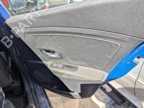 Rear parcel shelf RENAULT MEGANE III Hatchback (BZ0/1_, B3_) 1.5 dCi | BP37710550C85  - Image 9