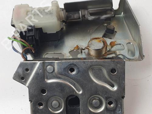 tailgate-lock-ford-mondeo-iii-b5y-2000-2001-2002-2003-2004-2005-2006-2007-26448494 main image