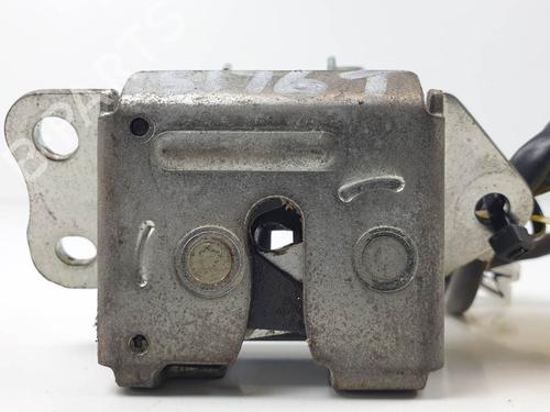 tailgate-lock-toyota-yaris-_p1_-1999-2000-2001-2002-2003-2004-2005-24932766 main image