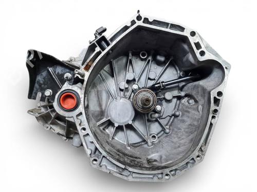 gearbox-renault-megane-iii-hatchback-bz01_-b3_-2008-34534251 main image