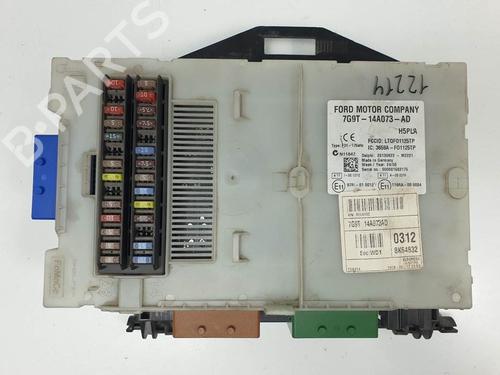 Used Fuse box Fuse box FORD S-MAX (WA6) 2.0 TDCi (140 hp) 16912257 16912257