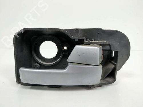 Used Front right interior door handle Front right interior door handle FORD MONDEO III (B5Y) 2.0 16V TDDi / TDCi (115 hp) 7579193 7579193