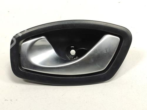 Used Front left interior door handle Front left interior door handle RENAULT CLIO IV (BH_) 1.2 16V (73 hp) 9045422 9045422