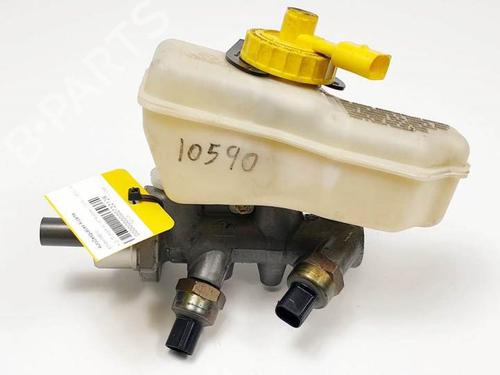 Brake master cylinder AUDI TT Roadster (8N9) 1.8 T 0204221731