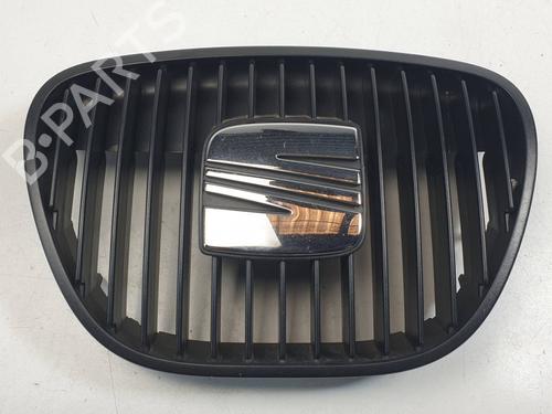 grille-seat-ibiza-iii-6l1-2002-2003-2004-2005-2006-2007-2008-2009-37756294 main image