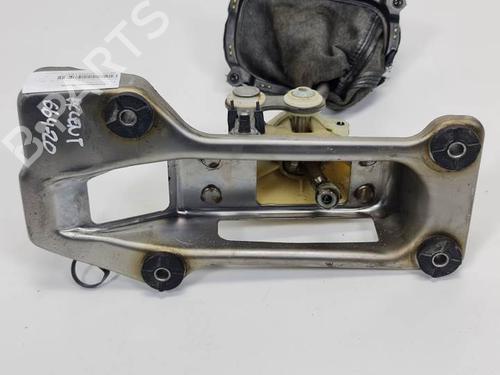 Gear lever HYUNDAI ACCENT II Saloon (LC) 1.5 CRDi | BP7406489M90 
