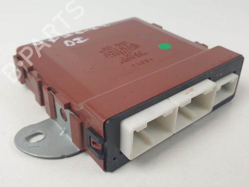 Used Comfort control module LEXUS GS (_S19_) 300 (GRS190_, GRS190R) (249 hp) 21391505