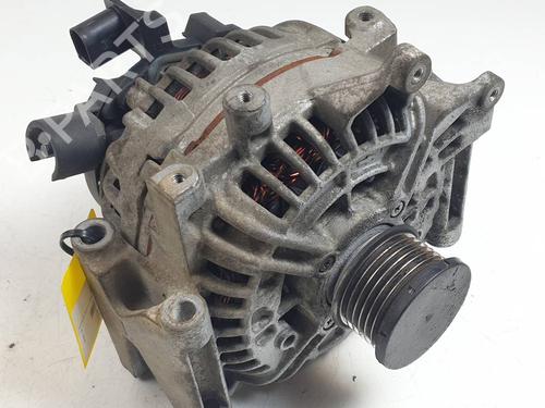 Used Alternator Alternator MERCEDES-BENZ CLK (C209) CLK 220 CDI (209.308) (150 hp) 29989624 29989624