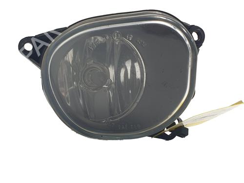 Farol Nevoeiro frente direito Farol Nevoeiro frente direito 37457849 37457849