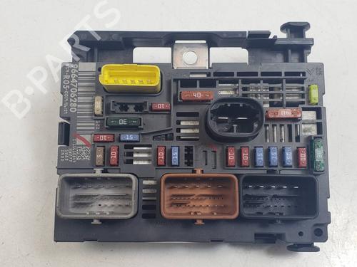 Fuse box PEUGEOT PARTNER Tepee 1.6 HDi 16V | BP37756193E1 - Image 2