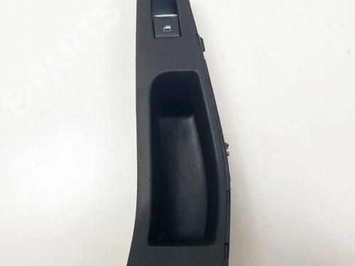 Used Left rear window switch Left rear window switch FORD PUMA (J2K, CF7) 1.0 EcoBoost mHEV (125 hp) 31033667 31033667