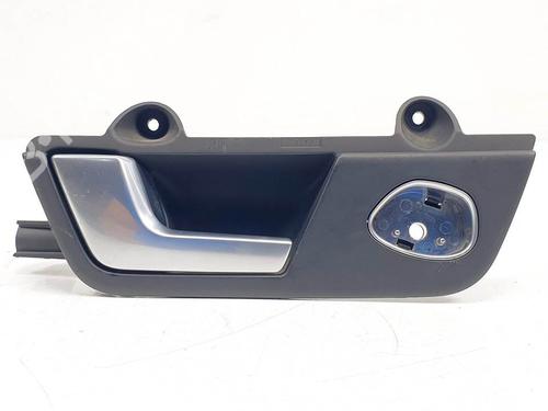 Used Rear left interior door handle Rear left interior door handle AUDI A4 B7 (8EC) 2.5 TDI (163 hp) 14367823 14367823