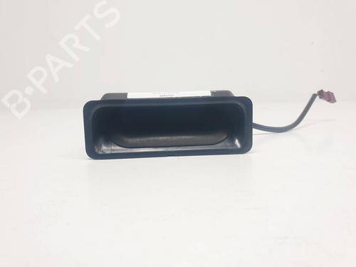 tailgate-handle-bmw-5-e39-1995-1996-1997-1998-1999-2000-2001-2002-2003-31152987 main image