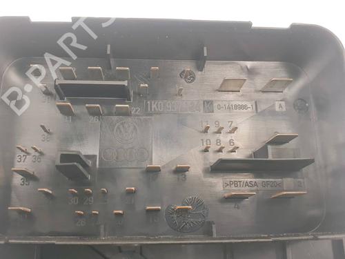 Fuse box SEAT TOLEDO III (5P2) 1.9 TDI | BP31142981E1  - Image 6
