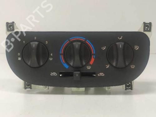 AC Styreenhet / Manøvreringsenhet FIAT DOBLO MPV (119_, 223_) 1.9 D Multijet (120 hp) 8416995