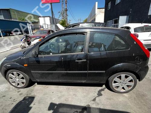 Højre foran tåkelykt FORD FIESTA V (JH_, JD_) 1.6 16V | BP14134485C31 