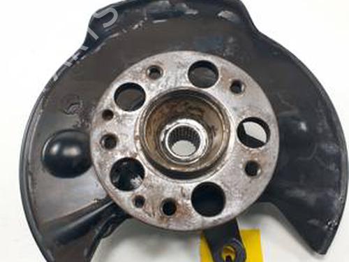 Achsschenkel rechts vorne für MERCEDES-BENZ VANEO (414) 1.7 CDI (414.700) (75 hp) 31058704