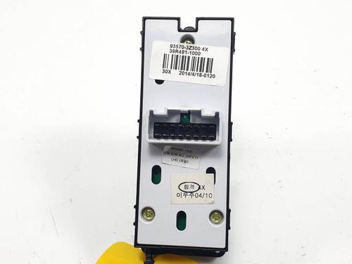 Left front window switch HYUNDAI i40 I (VF) 1.6 CRDi | BP28066123I27 
