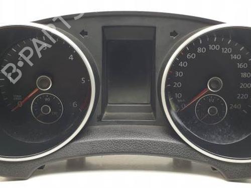 Used Instrument cluster VW GOLF VI (5K1) 1.6 TDI (105 hp) 24340235