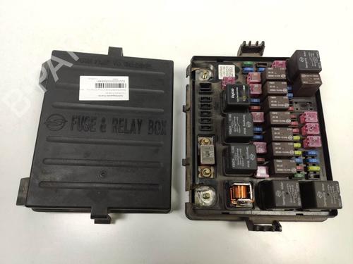 Used Fuse box Fuse box SSANGYONG REXTON / REXTON II (GAB_) 2.7 Xdi (163 hp) 9705156 9705156