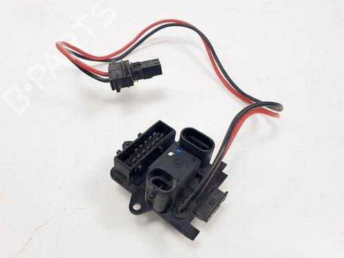 Used Heater resistor Heater resistor OPEL VIVARO A Bus (X83) 2.0 CDTI (F7, J7, A07) (90 hp) 16022329 16022329