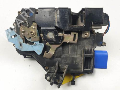 Front right lock VW TOUAREG (7LA, 7L6, 7L7) 3.0 V6 TDI | BP24627404C97 