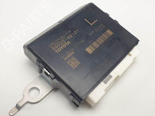 Used Electronic module Electronic module TOYOTA RAV 4 V (_A5_, _H5_) 2.5 Hybrid AWD (AXAH54) (178 hp) 25121361 25121361
