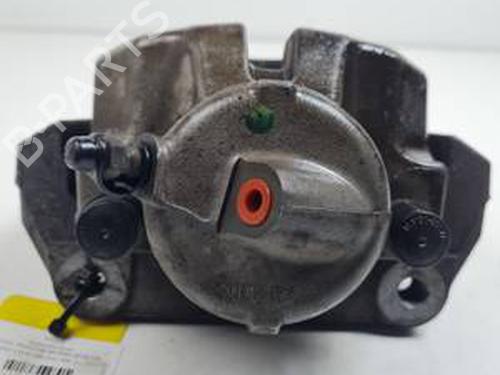 Used Right front brake caliper BMW 5 (E60) 525 i (192 hp) 31240739