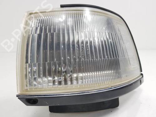 Blinklys foran venstre TOYOTA CAMRY (_V2_) 2.5 (VZV21_, VZV21R) (160 hp) 25256202