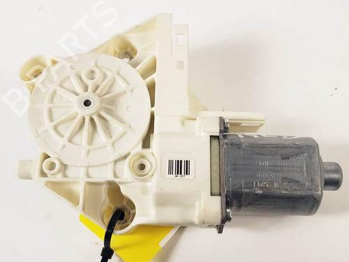 Used Left front window motor Left front window motor FORD FOCUS II (DA_, HCP, DP) 1.6 (100 hp) 17787889 17787889