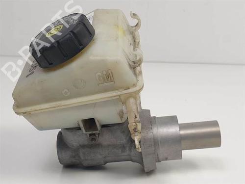 Used Brake master cylinder OPEL ZAFIRA / ZAFIRA FAMILY B (A05) 1.9 CDTI (M75) (120 hp) 10548410