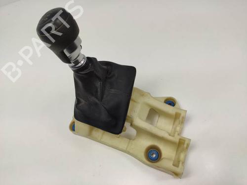 Gear lever HYUNDAI i30 (GD) 1.4 CRDi | BP9675968M90 