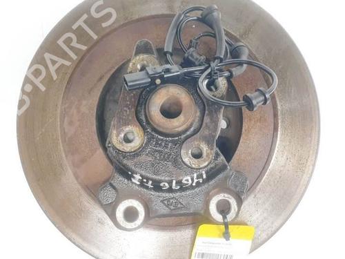 Used Left rear steering knuckle Left rear steering knuckle RENAULT LAGUNA III (BT0/1) 2.0 dCi (BT01, BT08, BT09, BT0E, BT0K, BT12, BT1C, BT1D,... (150 hp) 24989187 24989187