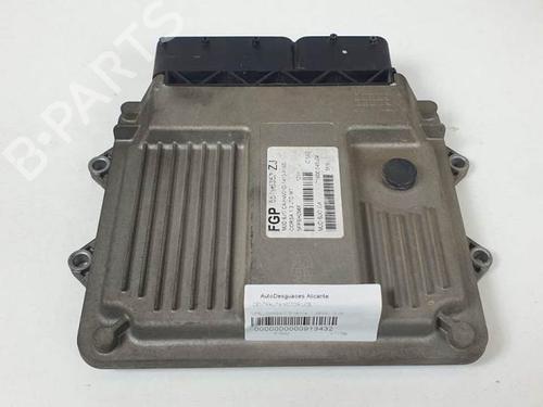 Used Engine control unit (ECU) OPEL CORSA C (X01) 1.3 CDTI (F08, F68) (70 hp) 21245632