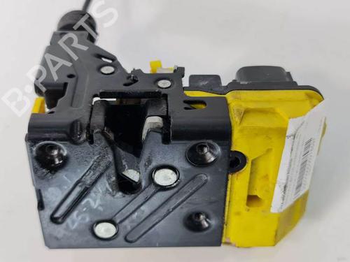 Used Front right lock VOLVO XC90 I (275) D5 AWD (185 hp) 6921120