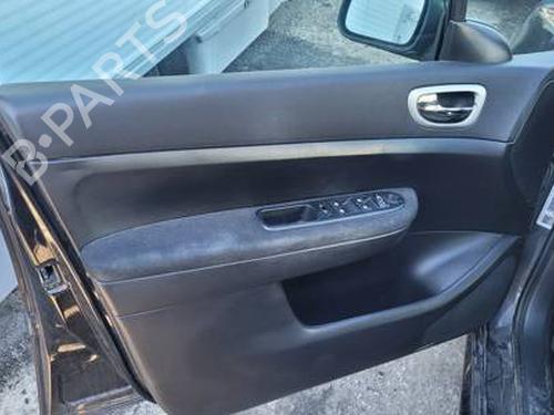 Right headlight PEUGEOT 307 (3A/C) 1.6 16V | BP31368405C29 