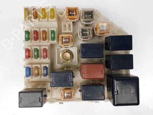 Used Fuse box Fuse box TOYOTA RAV 4 II (_A2_) 2.0 4WD (ACA21, ACA20) (150 hp) 17164800 17164800