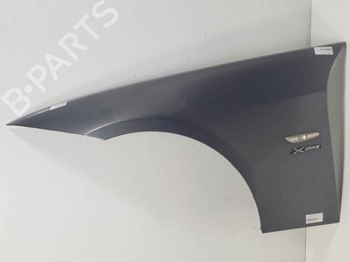 Used Left front fenders BMW 3 Touring (E91) 325 xi (218 hp) 24989248