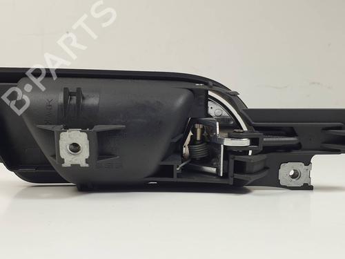 Rear left interior door handle VW GOLF V Variant (1K5) 1.9 TDI | BP29989920I15 - Image 2