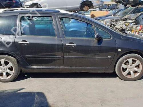 Interrupteur de vitre avant droite PEUGEOT 307 Break (3E) 1.6 HDi 110 | BP19178912I26 